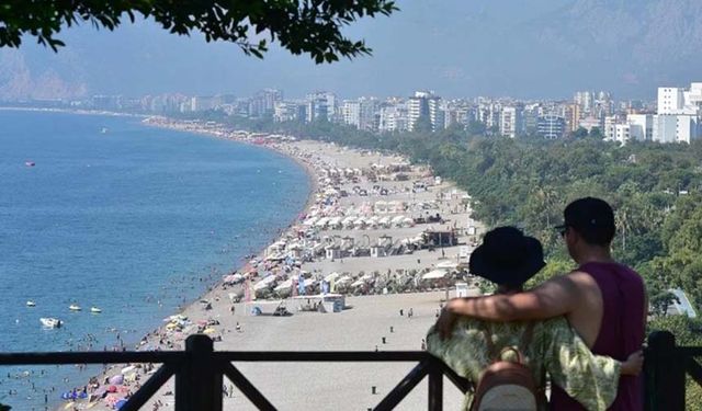 Antalya, 8 ayda 10,8 milyon turist ağırladı