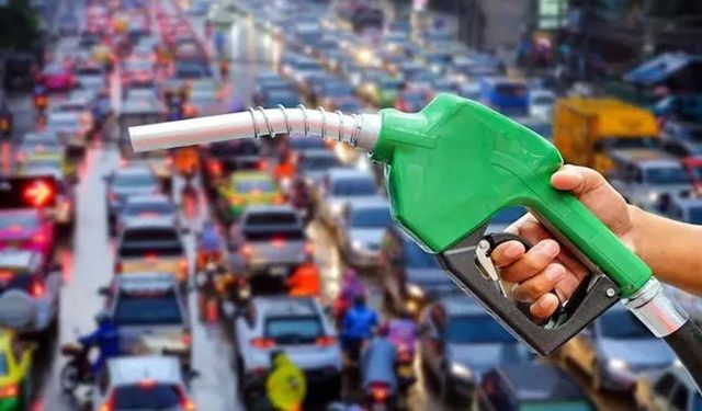 Benzine neredeyse 2 liralık indirim!