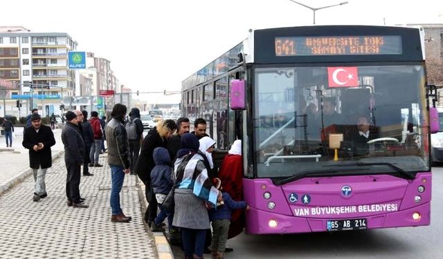 Van ve 22 ilde ulaşım kartı bakiyesi Papara'yla yüklenebilecek