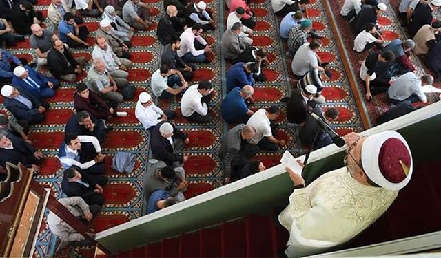 Diyanet'ten 'kira' hutbesi! Hem kiracıya hem ev sahibine uyarı gibi fetva