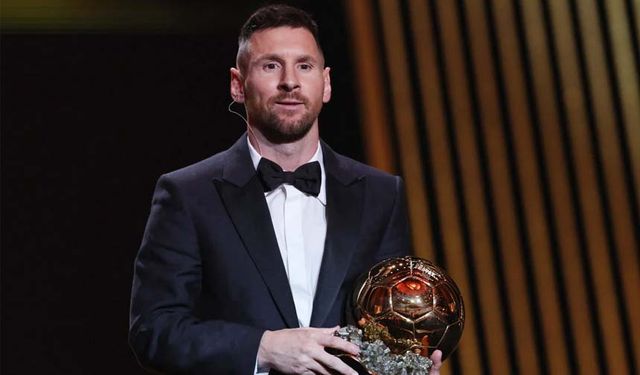 Ballon d'Or ödülünün sahibi 8. kez Lionel Messi oldu