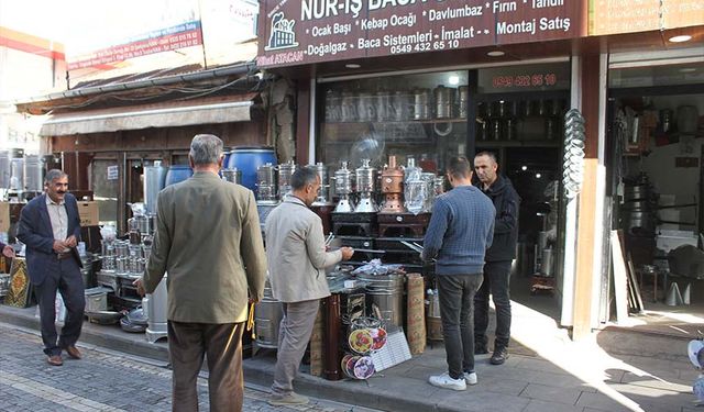 Van sobacılar çarşısında hareketlilik başladı