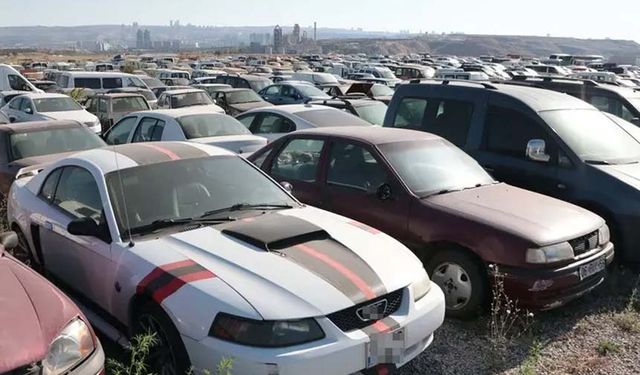 Yediemin otoparkında 700 bin hacizli araç etap etap satılacak!