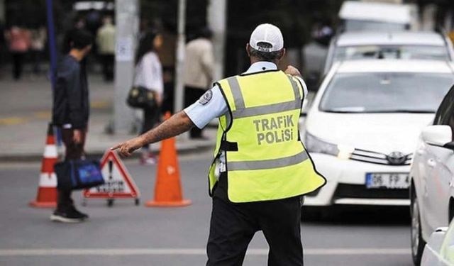 Van'da 20 araç trafikten men edildi