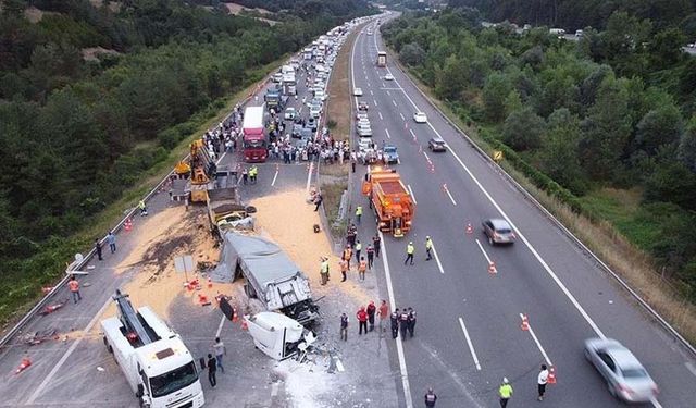 Trafik kazaları ekonomide önemli kayıplara yol açıyor