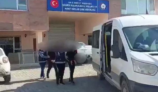 Van’da 4 organizatör tutuklandı