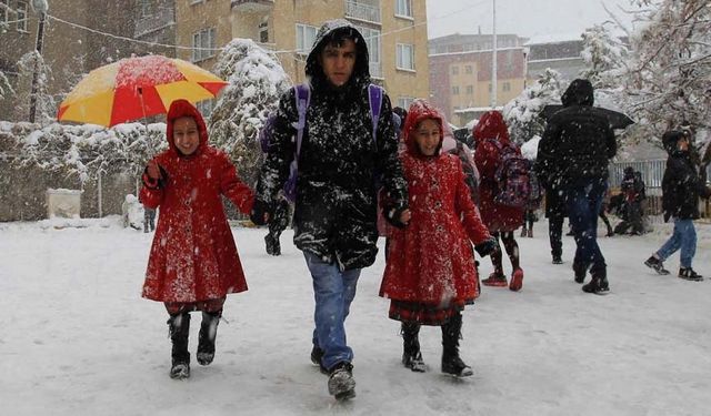 Van’da okullar tatil mi edildi?