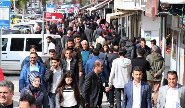 Abasigil: Van'da 50 bin genç işsiz…