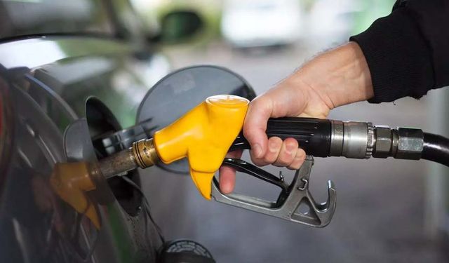 Petrol fiyatları son 5 ayın dip seviyelerinde! Akaryakıta indirim göründü