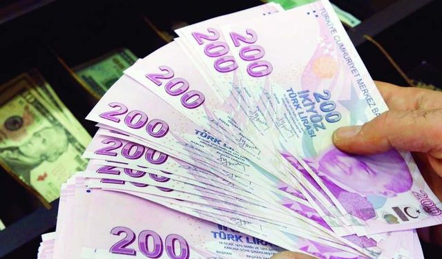 Çalışan emeklilere 5 bin lira ikramiye Resmi Gazete'de