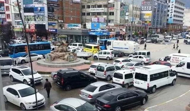 Van’da trafiğe kayıtlı araç sayısı açıklandı