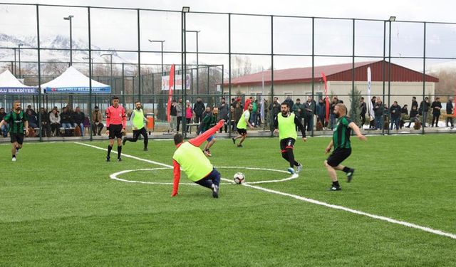 İpekyolu'nda birimler arası futbol turnuvası