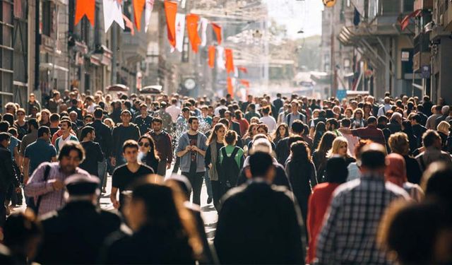 Türkiye'nin en kalabalık ilçesi belli oldu! İşte listeye giren ilk 10 ilçe