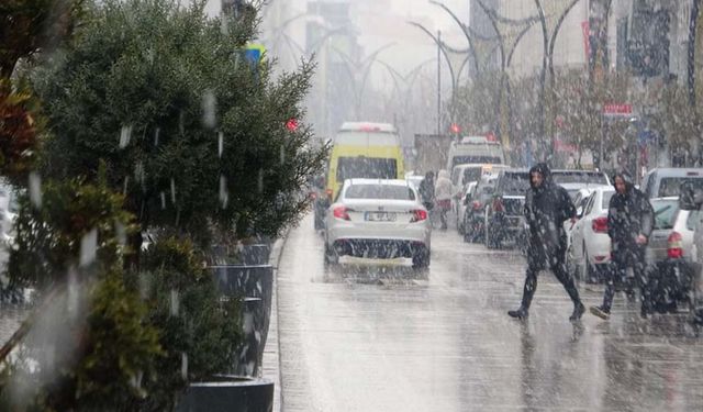 Van’da bugün kar yağışı bekleniyor mu? Meteoroloji açıkladı