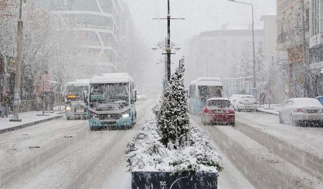 Meteoroloji yarın için Van’ı uyardı