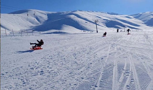 Van'da kayak sezonu açıldı