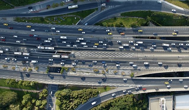 Trafiğe kaydı yapılan araç sayısı geçen yıl 2 milyon 290 bin oldu