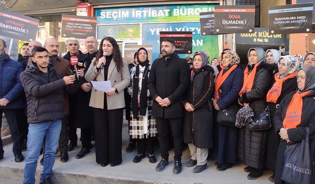 AK Parti Van İl Başkan Yardımcısı Esra Bakan; “28 Şubat’ı unutmayacağız!”