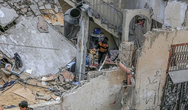 İsrail, ablukası altındaki Gazze'ye saldırılarını 134 gündür sürdürüyor