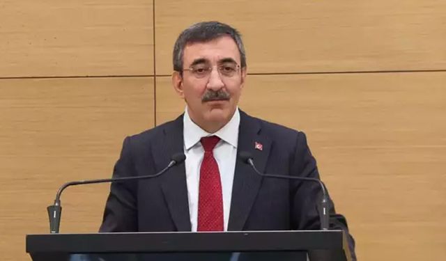 Cevdet Yılmaz: Afeti siyasi ranta dönüştürmeye çalışmak en büyük siyasi afettir