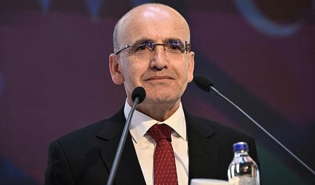 Bakan Şimşek: Yıllık ihracat tarihi zirvesine ulaştı