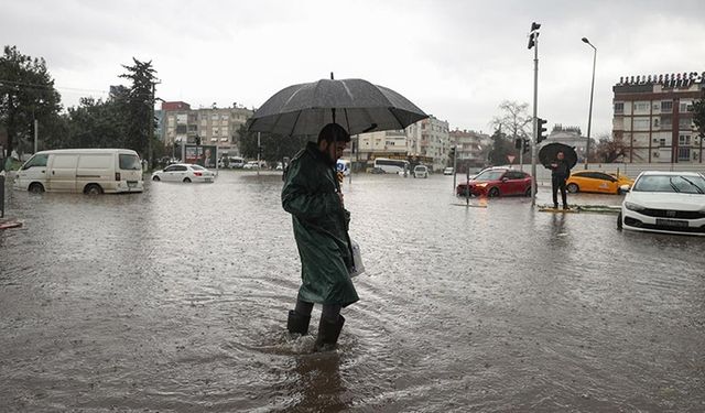 Meteorolojiden yurdun bazı illeri için sağanak ve kar uyarısı