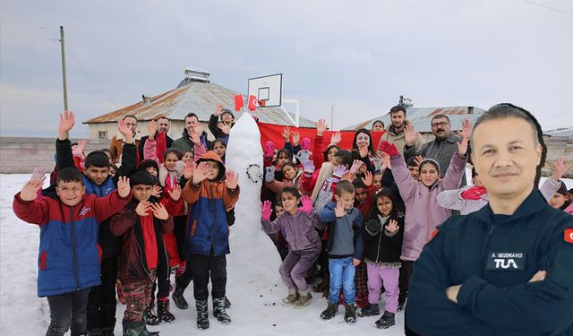 Vanlı öğrencilerden Türkiye'nin ilk astronotu Gezeravcı'ya çağrı