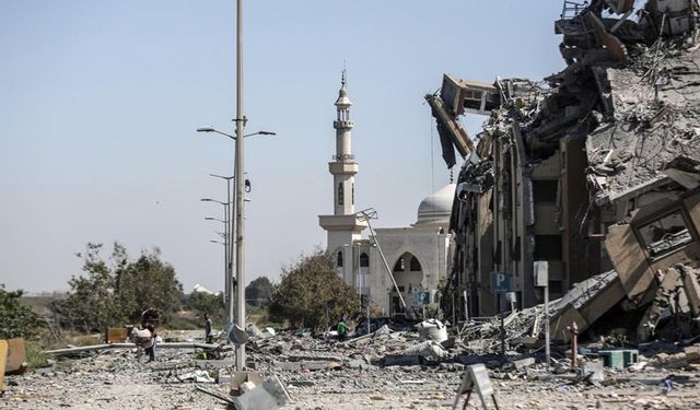 Gazze'de can kaybı 33 bin 91'e çıktı