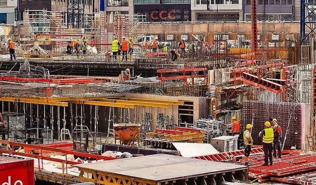 Türk müteahhitlik sektörünün yurt dışında üstlendiği proje tutarı belli oldu