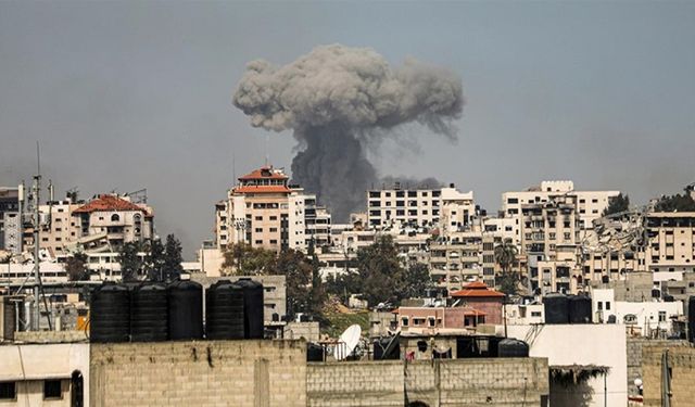 İsrail'in Gazze'ye gece boyu düzenlediği saldırılarda 9 Filistinli hayatını kaybetti