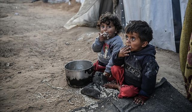 Gazze'de çocuklar ölüyor: Hayatını kaybeden çocukların sayısı 15 bin 103'e çıktı