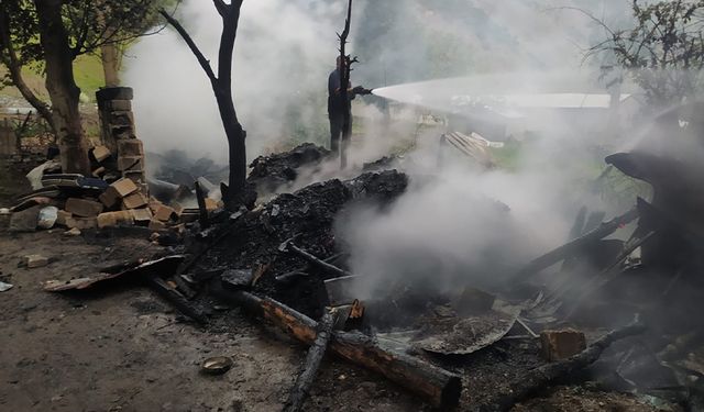 Hakkari’de korkutan yangına zamanında müdahale