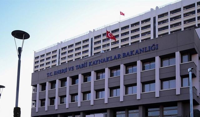 Kamu binalarında enerji tasarrufu hedefleniyor