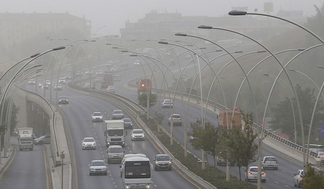 Kentlerde hava kirliliğinin asıl nedeni "trafik"