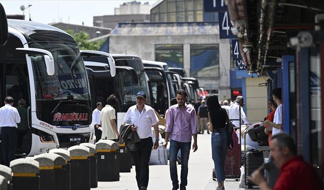 Bayram öncesi otobüs biletleri tükendi, ek seferler konuldu