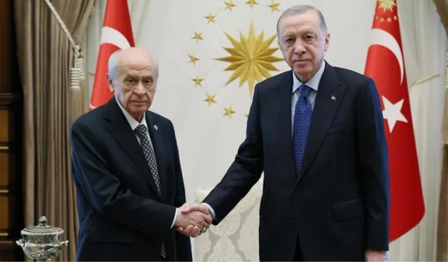 Erdoğan ve Bahçeli’nin Beştepe’deki Sürpriz Görüşmesi! Dikkat Çeken Zamanlama ve Kritik Konular
