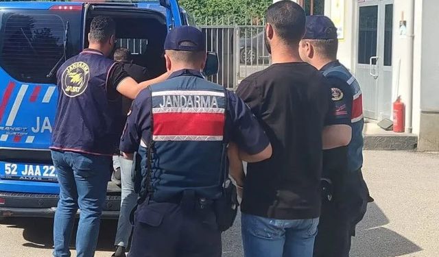 Van’da 5 kişi tutuklandı