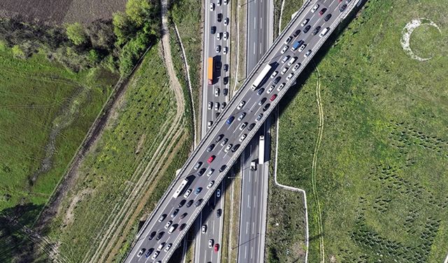 Trafiğe mayısta 232 bin 401 taşıtın kaydı yapıldı