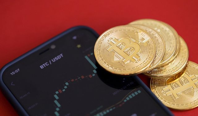 Bitcoin'in fiyatı 63 bin dolara yaklaştı