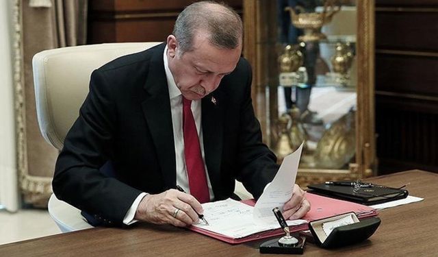 Cumhurbaşkanı Erdoğan, 13 üniversiteye rektör atadı