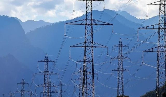 Elektrik üretim ve tüketimi temmuzda rekor seviyelere ulaştı