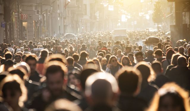 Türkiye'deki yabancı sayısı hakkında yanıltıcı iddialara Göç İdaresi'nden yanıt