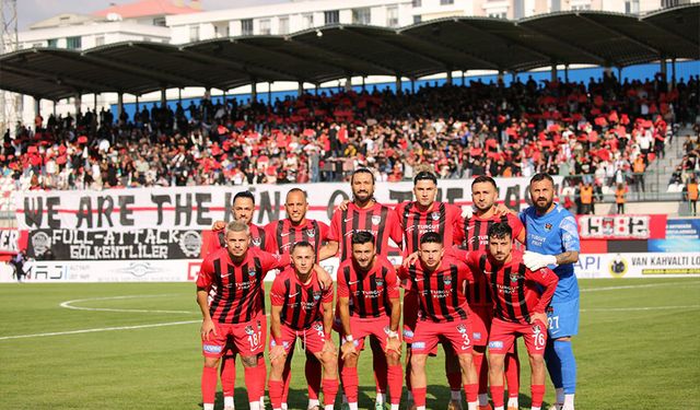 Van Spor İzmir’e uçtu! Hedef galibiyetle ayrılmak