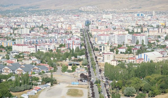 Van’da kaç konut satıldığı açıklandı! Konut satışında artış…