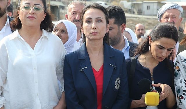 Tülay Hatimoğulları’ndan Çağrı: 8 Yaşındaki Narin İçin Adalet Yolu Açılıyor!