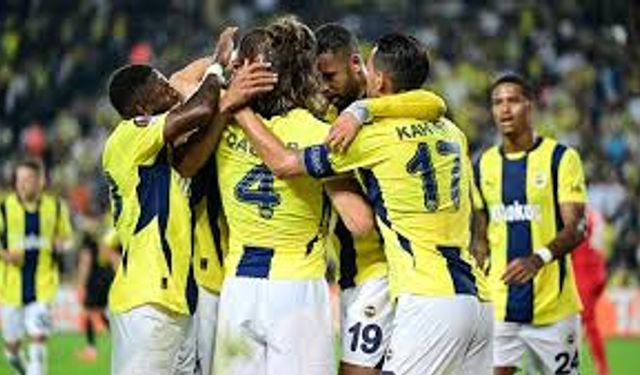 "Twente-Fenerbahçe Maçında Skor 1-1 UEFA Avrupa Ligi'nde Beraberlik"