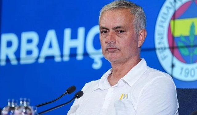 Jose Mourinho: Bu sezon ve gelecek sezon Fenerbahçe'nin başındayım