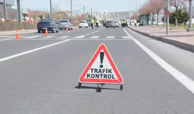 Trafik Denetiminde, Bir Haftada 535 Bin 705 Araç ve Sürücüye İşlem Yapıldı!