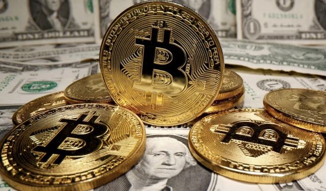 Bitcoin satış baskısı ile düşüşe geçti