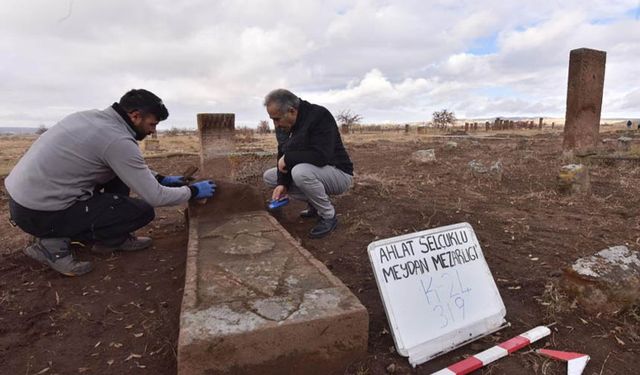 Selçuklu Meydan Mezarlığı'nda 109  mezar gün yüzüne çıkarıldı